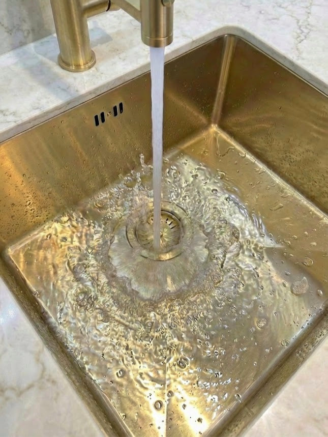 STATEMENT 1.0 Bowl Undermount Kitchen Sink - Brushed Brass