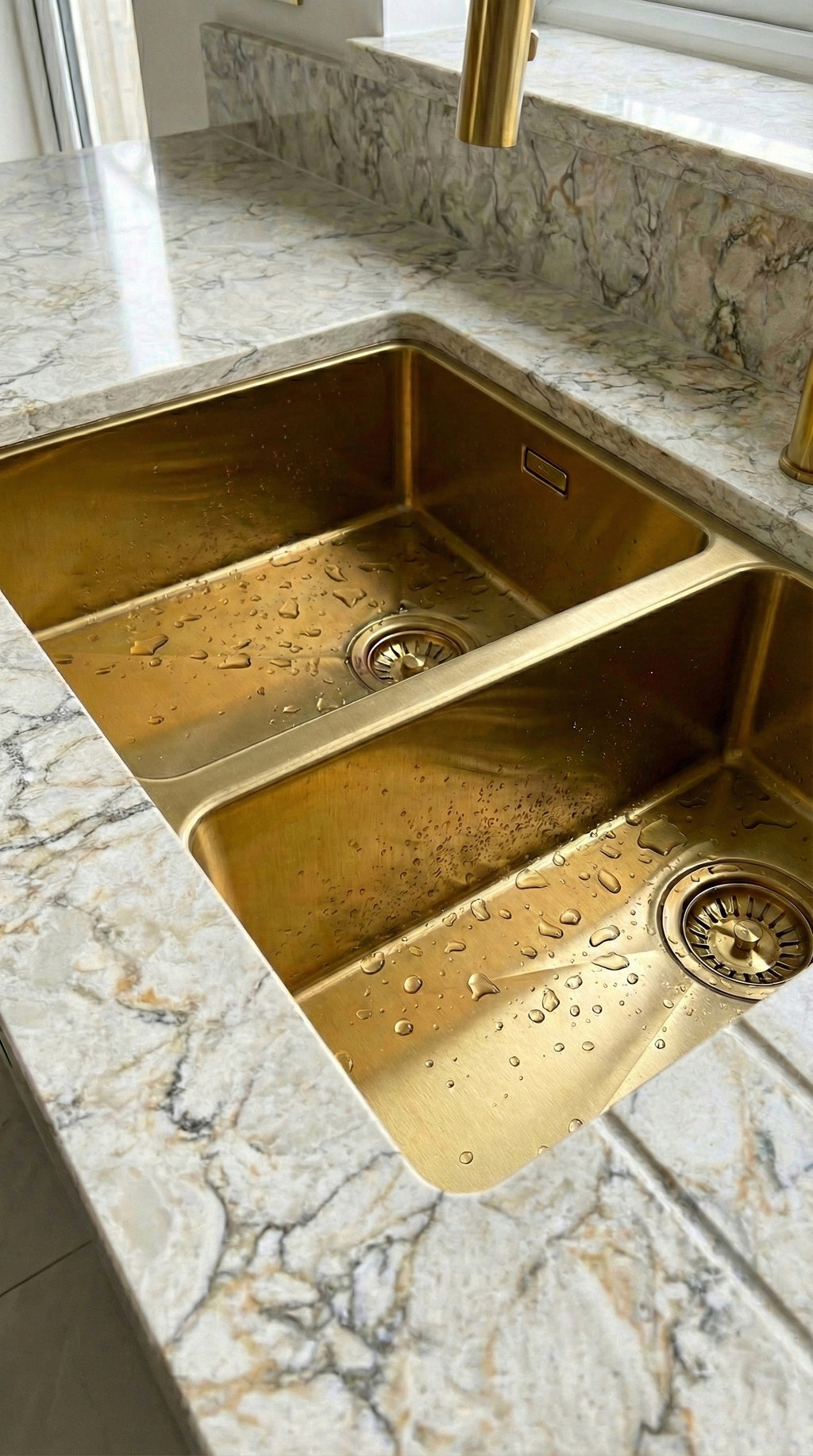 STATEMENT 1.5 Bowl Undermount Kitchen Sink Brushed Brass - Left Hand