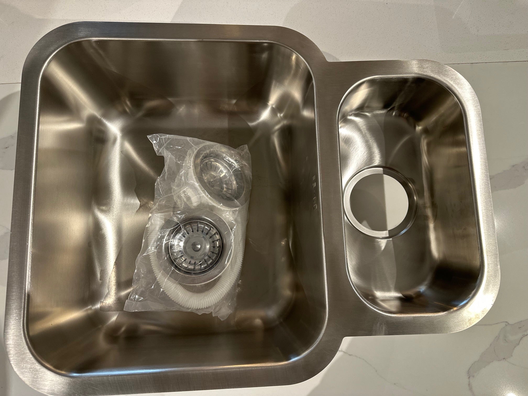 Kitchen Sink 1.5 Bowl Stainless Steel Undermount